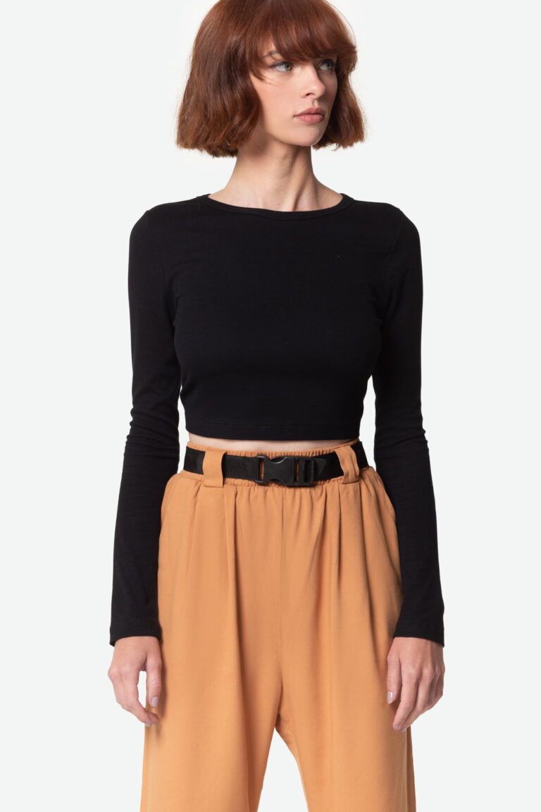 inverno 22 cropped manga longa preto serinah p 1652366542412