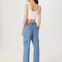 calça jeans feminina wide leg cargo cintura média