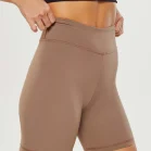 short ciclista marrom hering