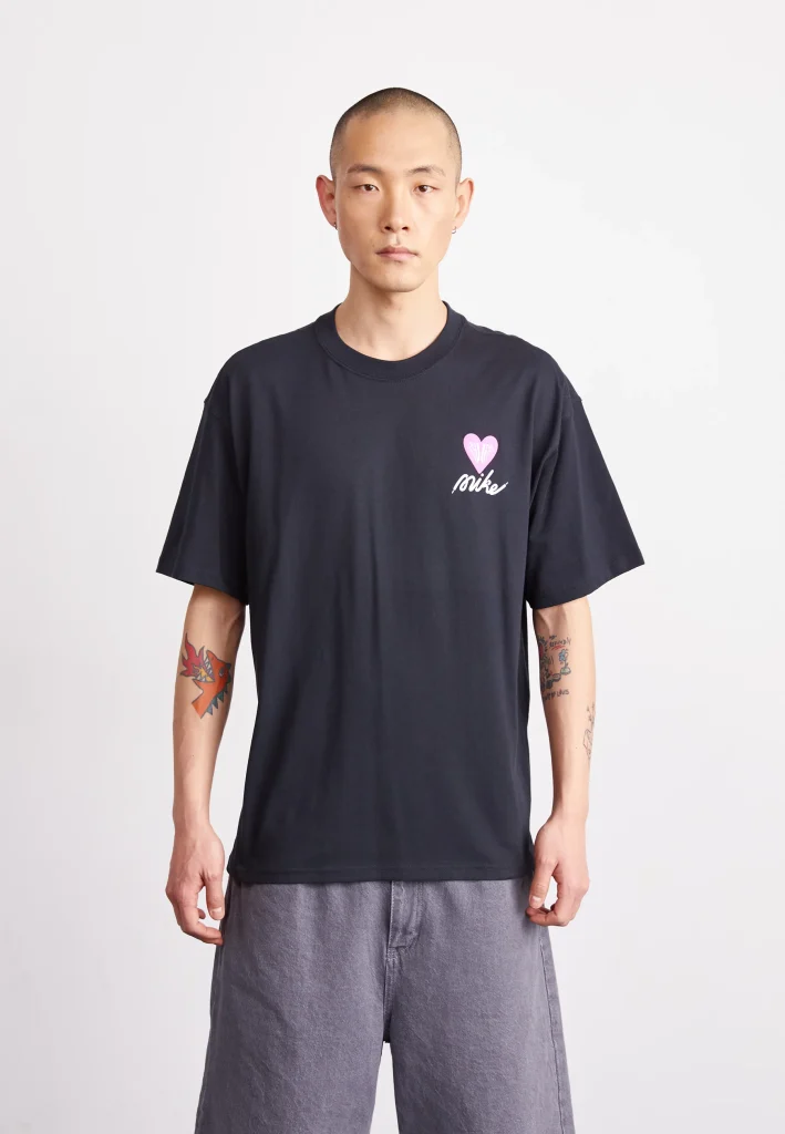 camiseta shoe loves me nike camiseta shoe loves me nike