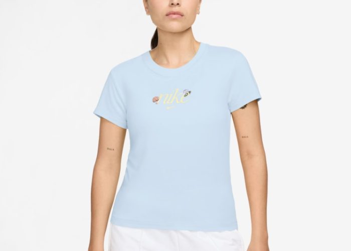 baby tee chill blue nike