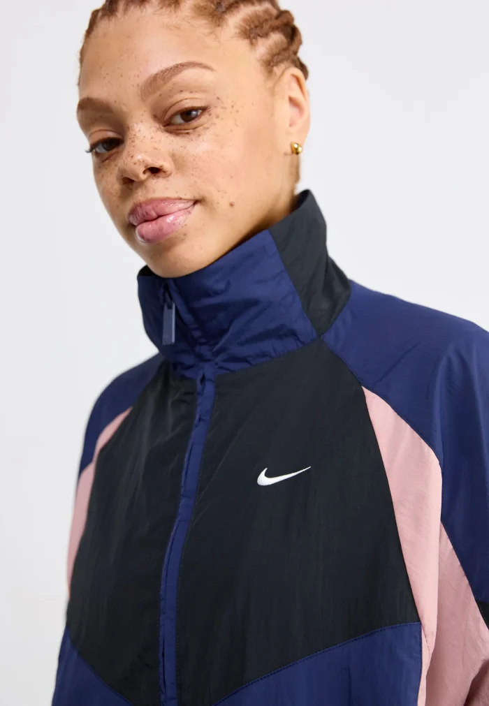jaqueta track oversize nike sportwear jaqueta track oversize nike sportwear