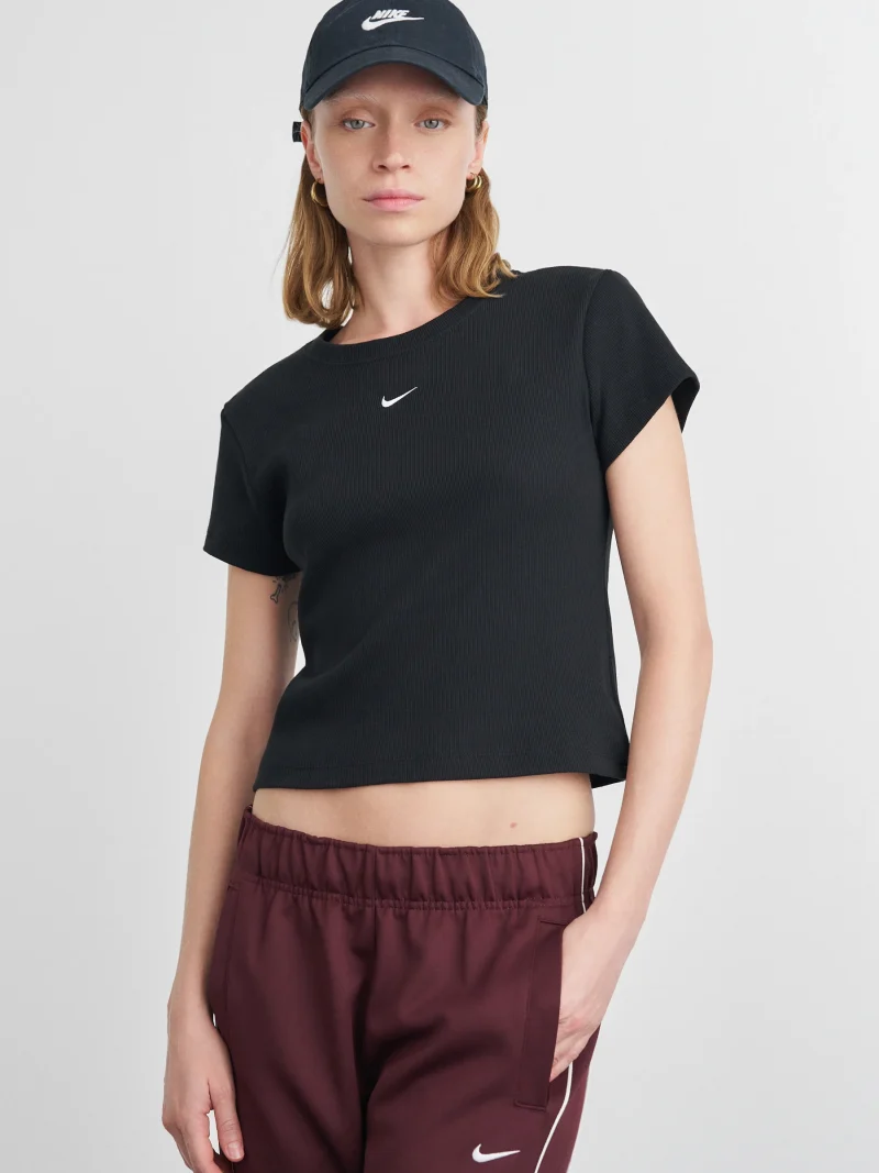 baby tee nike essentials black baby tee nike essentials black