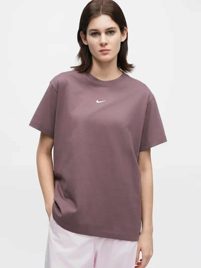 camiseta nike essentials unissex tattoo camiseta nike essentials unissex tattoo