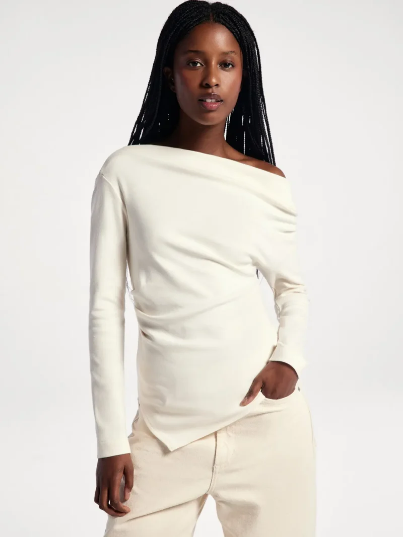 blusa feminina manga longa assimétrica off white