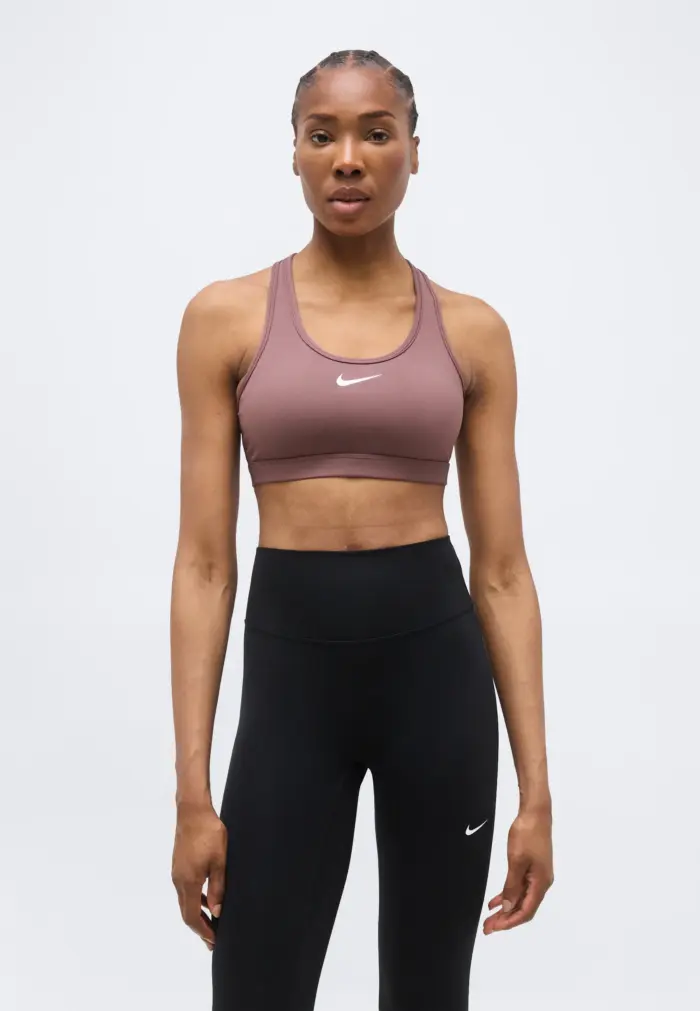 top swoosh nike performance top swoosh nike performance