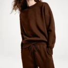 calça feminina jogger em moletom marrom