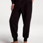 calça feminina jogger em moletom preto