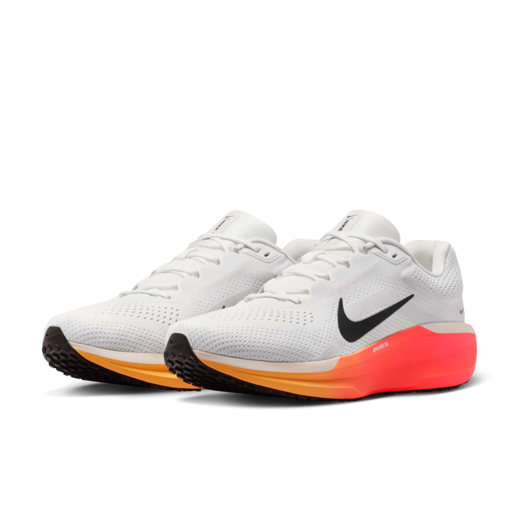 tênis nike air winflo 11 summit white/ cramoisi vif tênis nike air winflo 11 summit white/ cramoisi vif