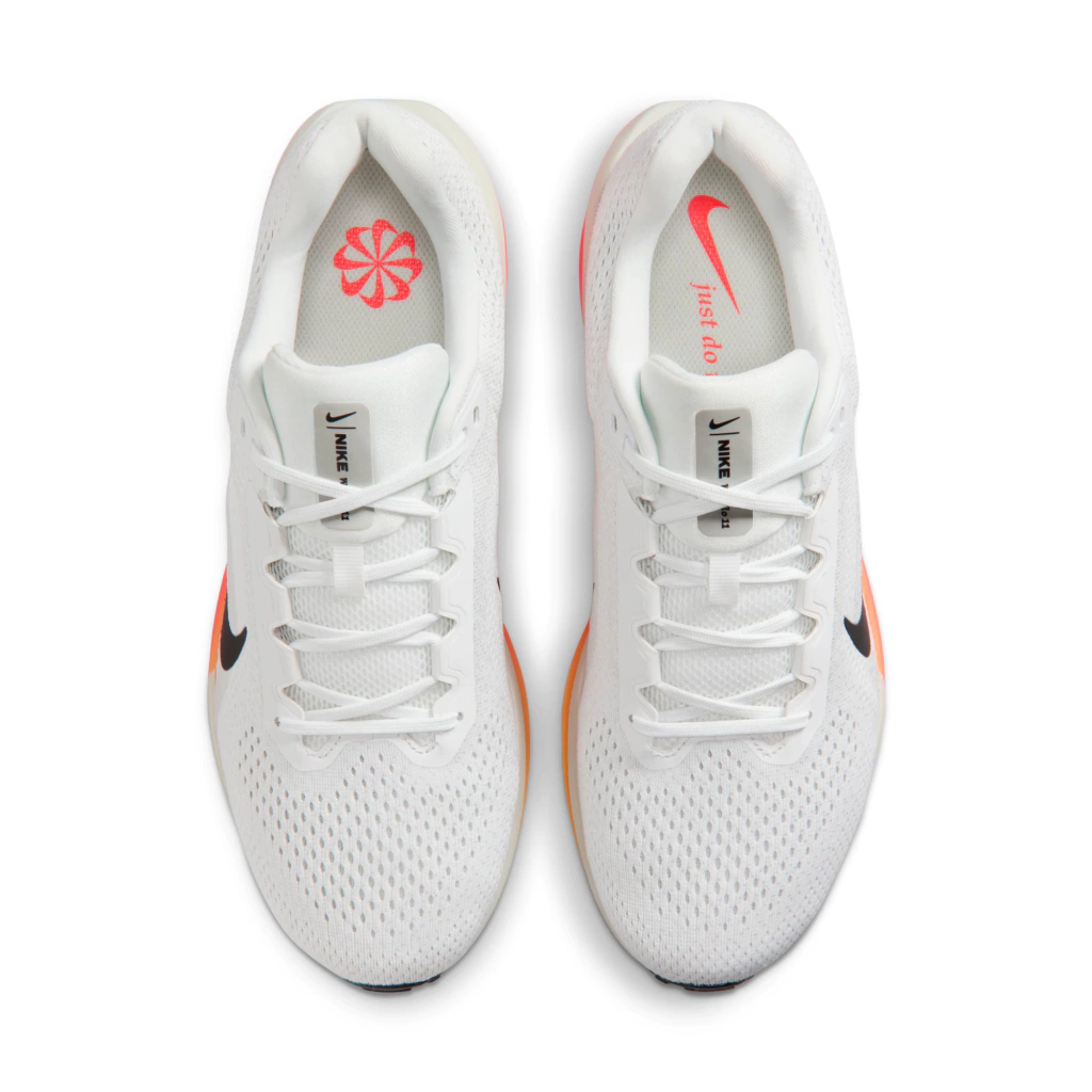 tênis nike air winflo 11 summit white/ cramoisi vif tênis nike air winflo 11 summit white/ cramoisi vif