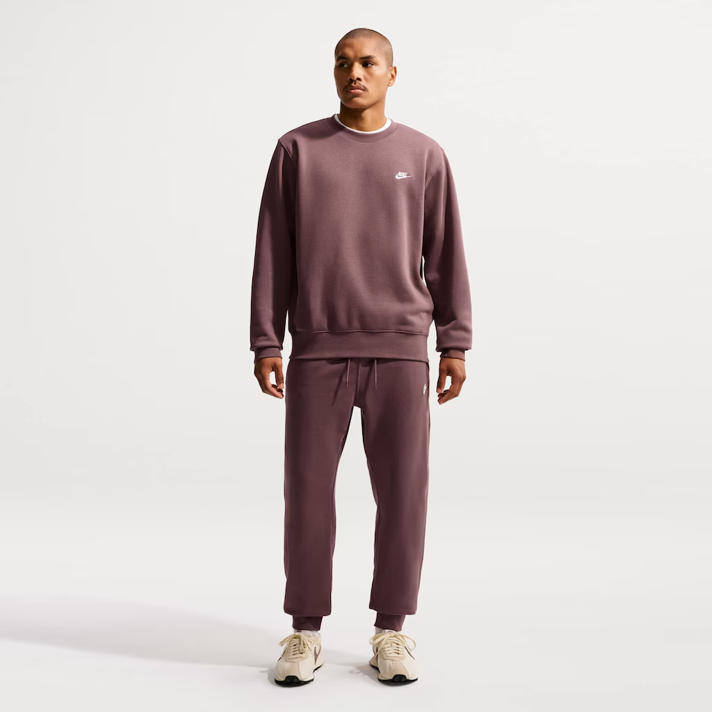moletom crewneck nike club marrom moletom crewneck nike club marrom
